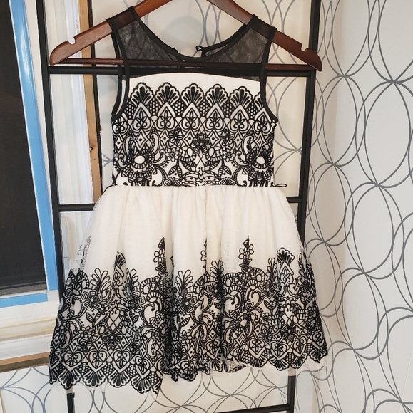 The Children's Place Other - NWT size 6 children's place dress